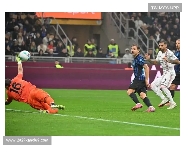 国际米兰2-0轻取克雷莫内塞,豪取11轮不败领跑意甲